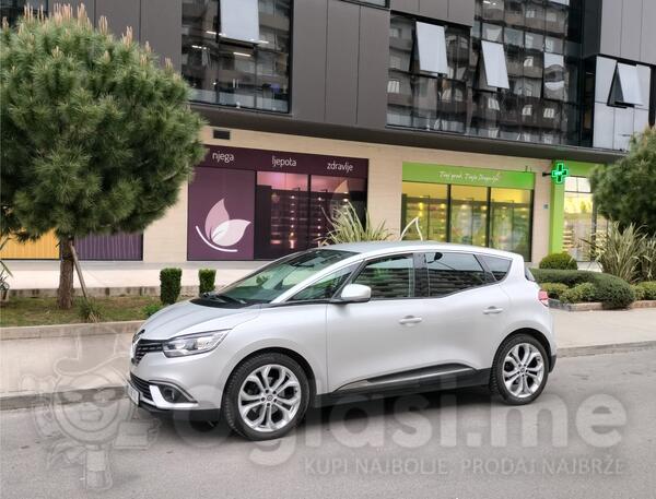 Renault - Scenic -  AUTOMATIC