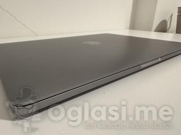 Apple  - 13.3" Intel Ostalo 8GB GB
