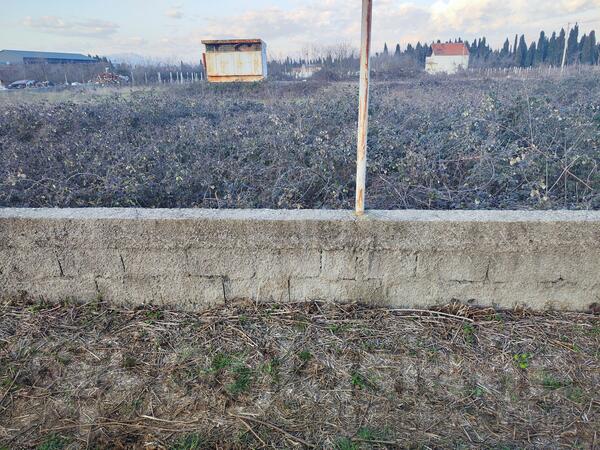 Građevinsko zemljište 2500m2 - Podgorica - Zeta