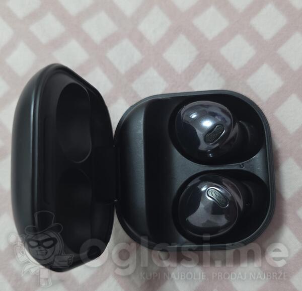 Prodajem Samsung original slusalice Pro Buds.Novo ne koristene.