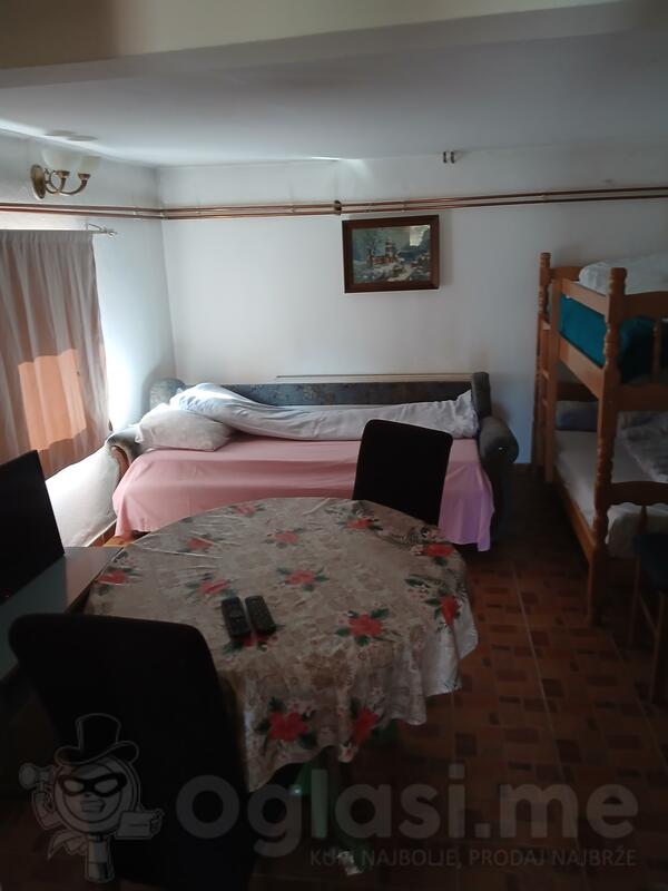 Dvosoban stan 60m2 - Berane - Budimlja