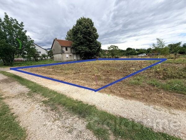 Građevinsko zemljište 592m2 - Danilovgrad - Glavica