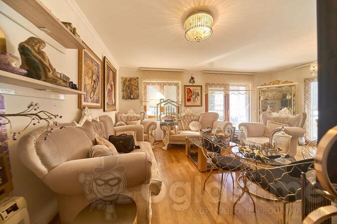 Trosoban stan 120m2 - Podgorica - Tološi