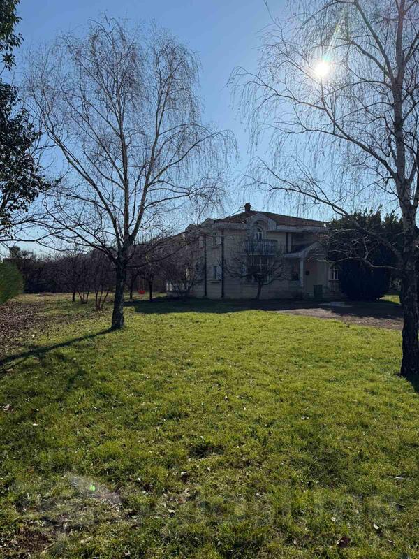 Porodična kuća 230m2 - Podgorica - Dahna