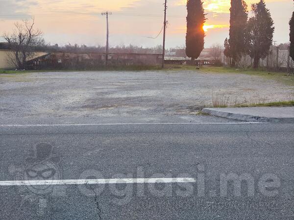 Građevinsko zemljište 2180m2 - Podgorica - Golubovci