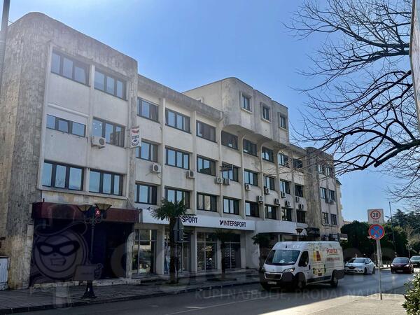 Kancelarija 32m2 - Bar - Centar grada