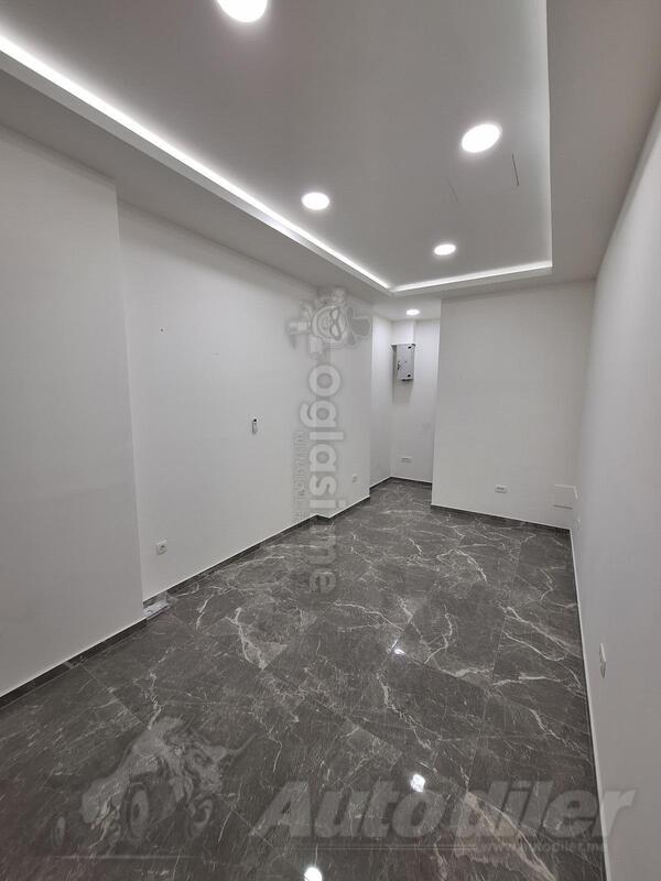 Lokal 20m2 - Nikšić - Centar grada