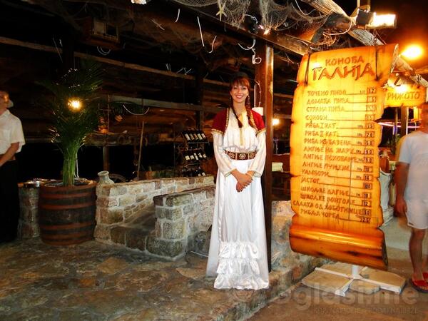 Potrebni restoranski konobari