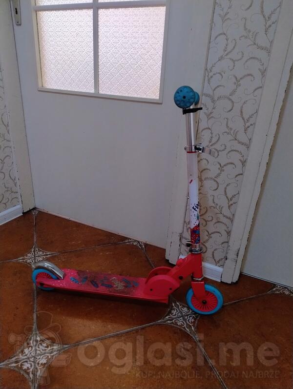 Prodajem trotinet