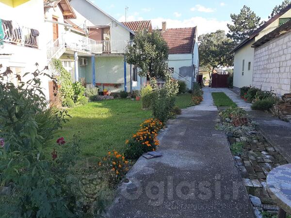 Porodična kuća 300m2 - Temerin - Temerin (uži dio)