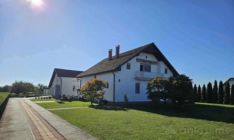 Porodična kuća 200m2 - Loznica - Donje Nedeljice