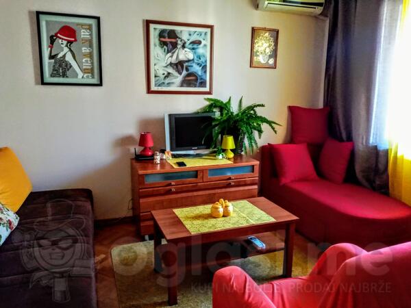 Garsonjera 28m2 - Podgorica - Podgorica (uži dio)