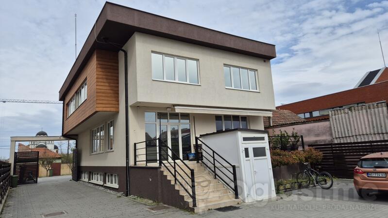 Poslovna zgrada 464m2 - Novi Sad - Novi Sad