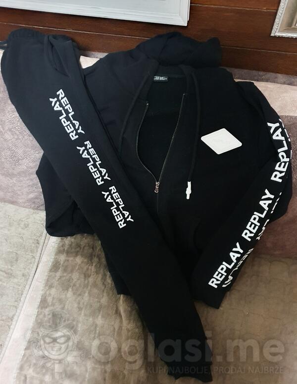 Muska Replay trenerka M