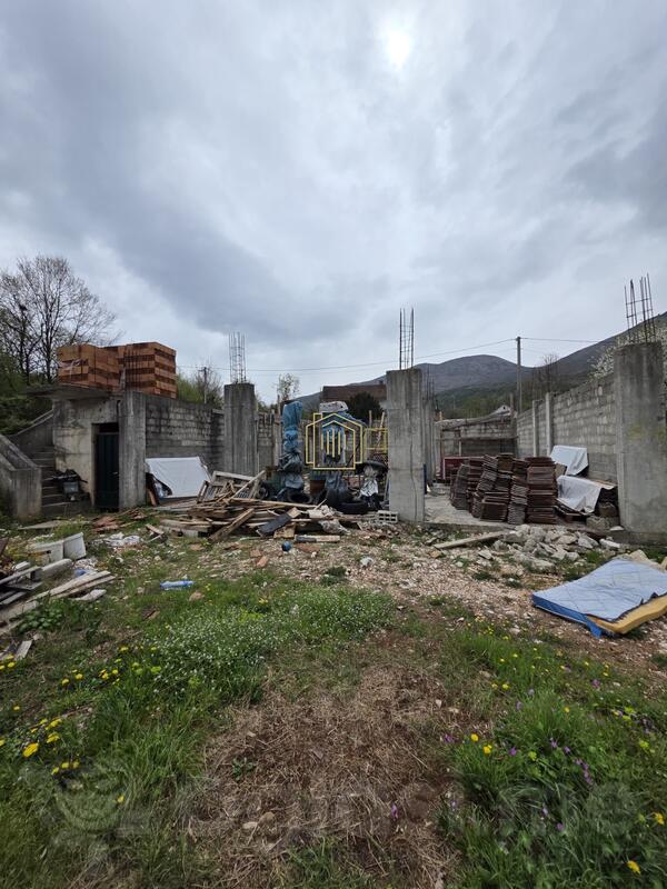 Porodična kuća 145m2 - Danilovgrad - Glavica