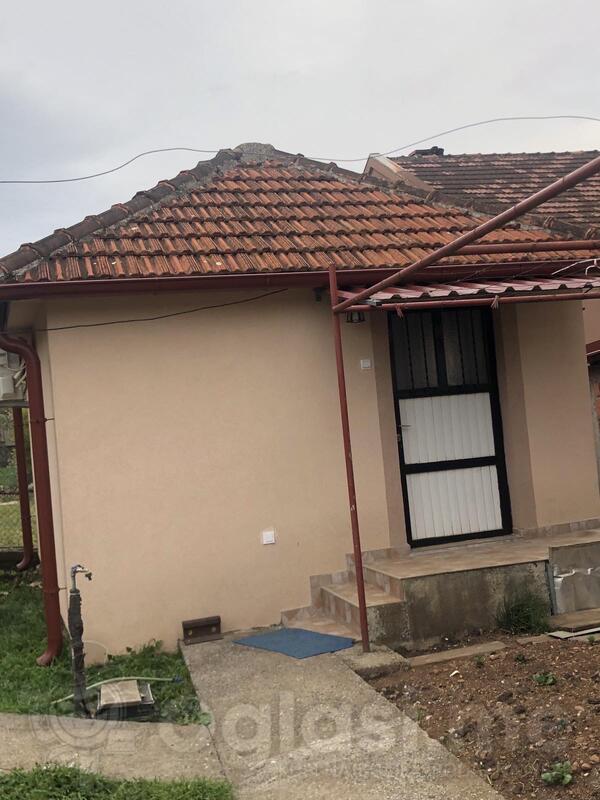 Garsonjera 18m2 - Podgorica - Masline