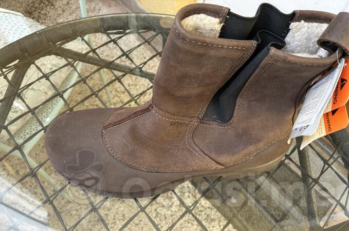 Prodajem NOVE muške Crocs čizme br 12 M