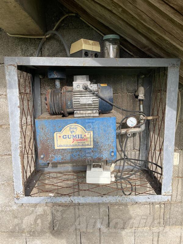 Agroman - Zidna muzilica