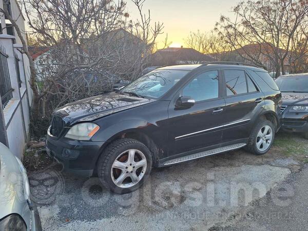 Mercedes Benz - ML 350 - ml 350 benzin,djelovi