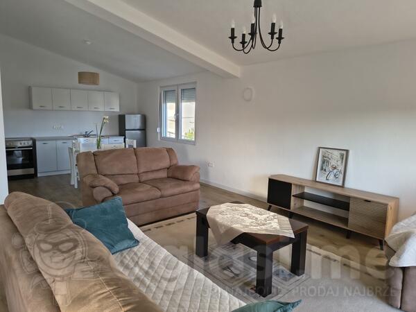 Dvosoban stan 130m2 - Bar - > Okolina grada