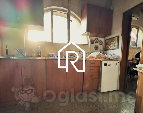 Dvosoban stan 48m2 - Tivat - Seljanovo