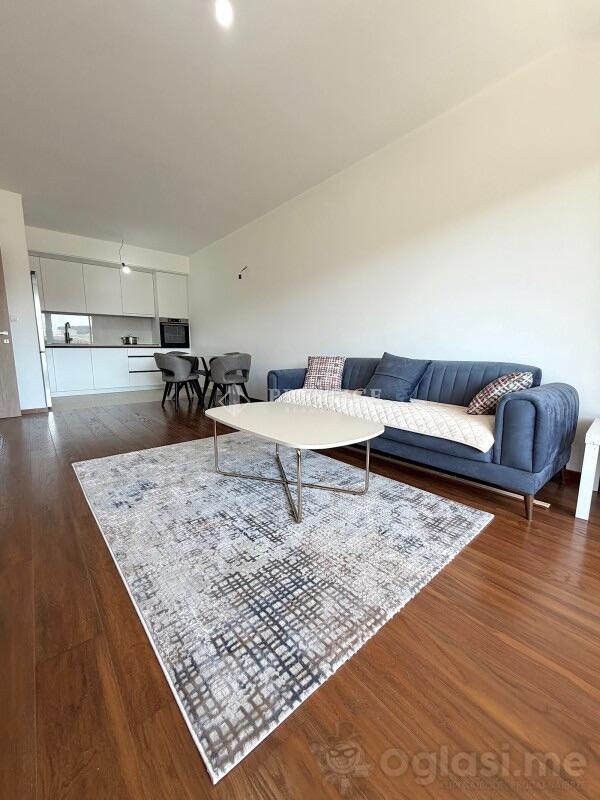 Dvosoban stan 75m2 - Podgorica - City kvart