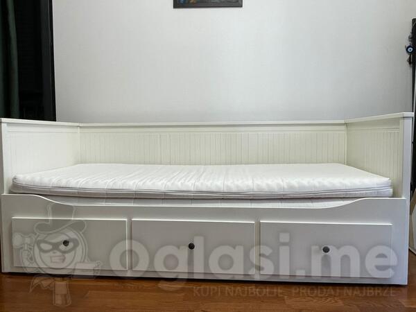 Krevet Yatas + Ikea Sofa