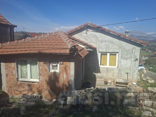 Porodična kuća 53m2 - Podgorica - Vranići