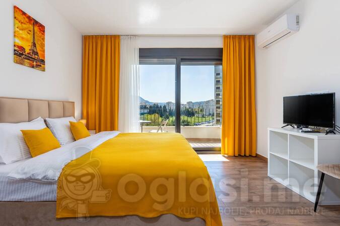 Garsonjera 31m2 - Bar - Centar grada