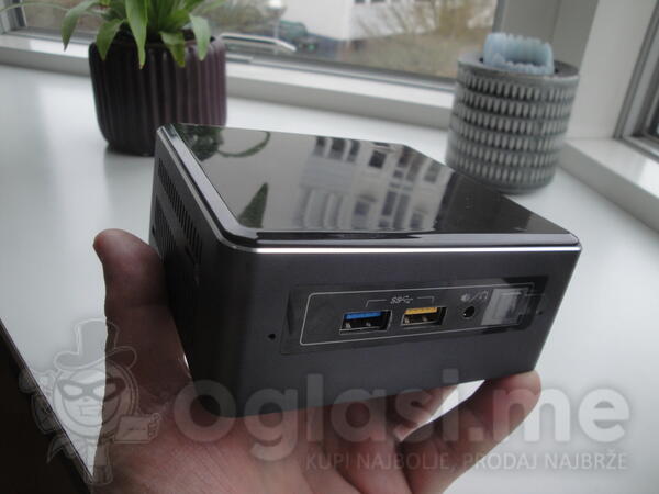 intel NUC7i5BNH - Intel i5 - 0GB GB DDR4 - SSD disk