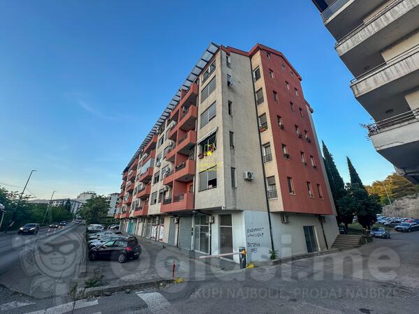 Jednosoban stan 44m2 - Podgorica - Vezirov most