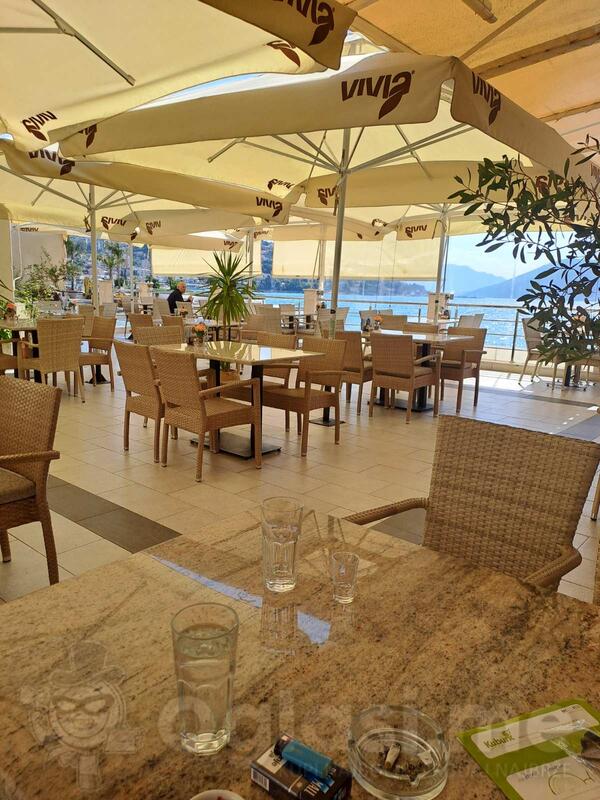 POTREBAN KONOBAR  I POMOCNI RADNIK U KUHINJI