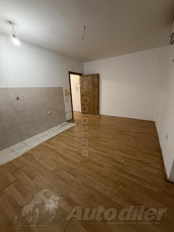 Jednosoban stan 44m2 - Budva - Babilonija Maslinski put