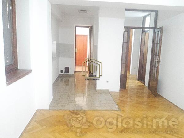 Troiposoban stan 109m2 - Podgorica - Centar grada