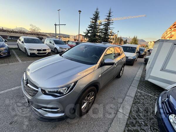 Opel - Grandland X - 1,5 turbo dizel