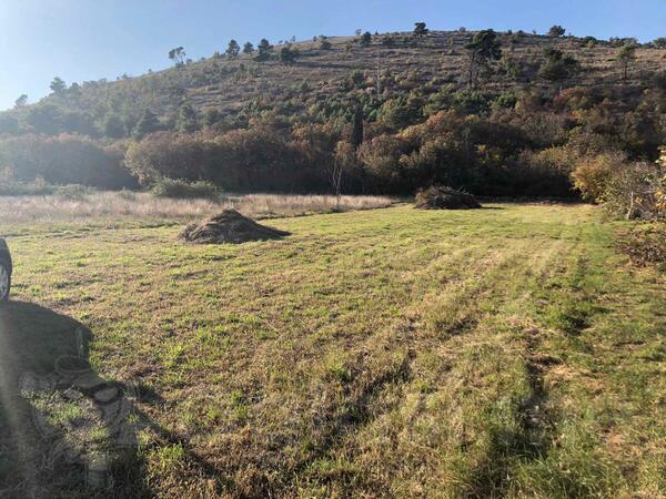 Građevinsko zemljište 1903m2 - Podgorica - Zelenika