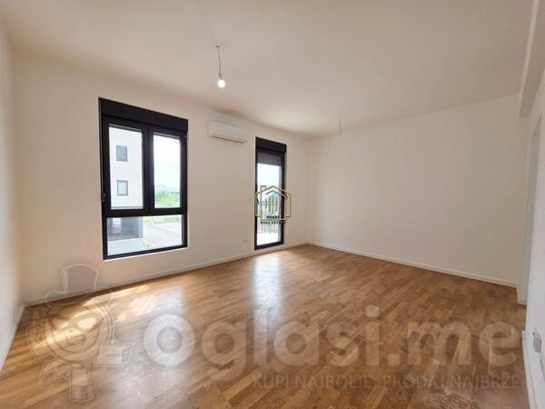 Dvosoban stan 64m2 - Podgorica - Tološi