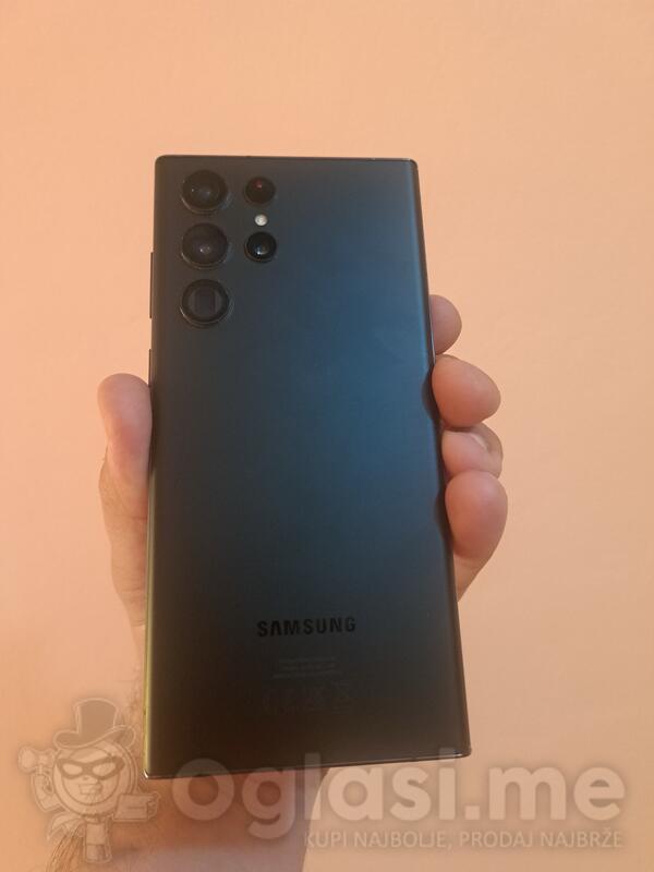 Samsung - S22 Ultra