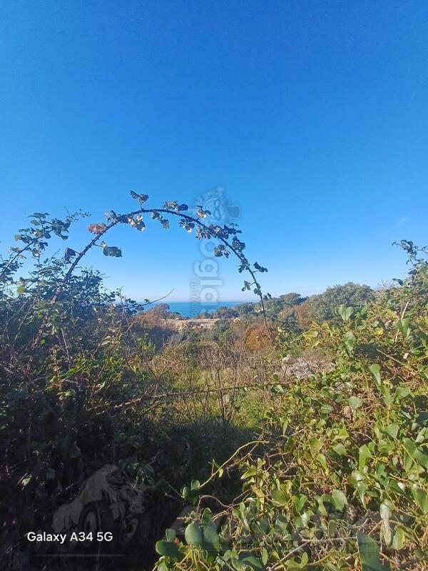 Građevinsko zemljište 10000m2 - Bar - Bar (uži dio)