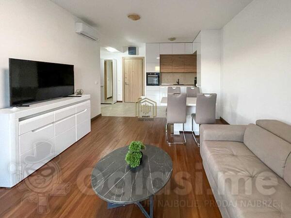 Jednosoban stan 48m2 - Tivat - Tivat (uži dio)