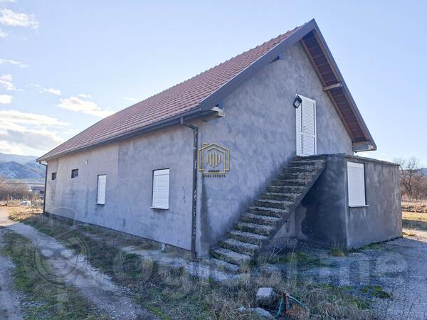 Porodična kuća 139m2 - Nikšić - Grahovo
