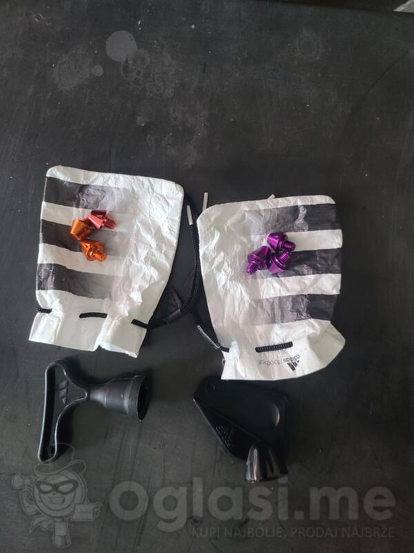adidas kramponi A klasa 21kljuc 