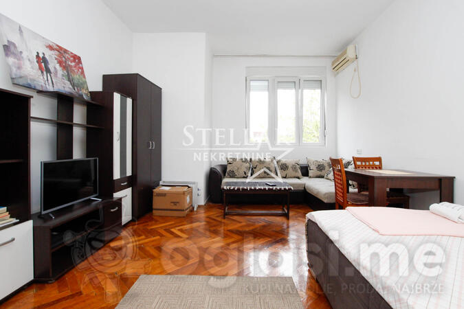Garsonjera 27m2 - Podgorica - Centar grada