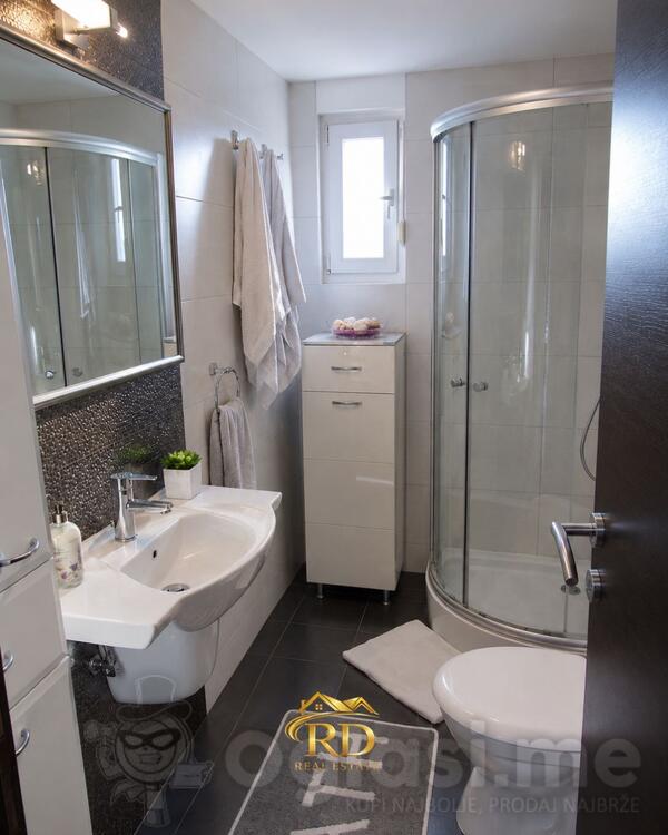 Dvosoban stan 82m2 - Podgorica - Podgorica (uži dio)