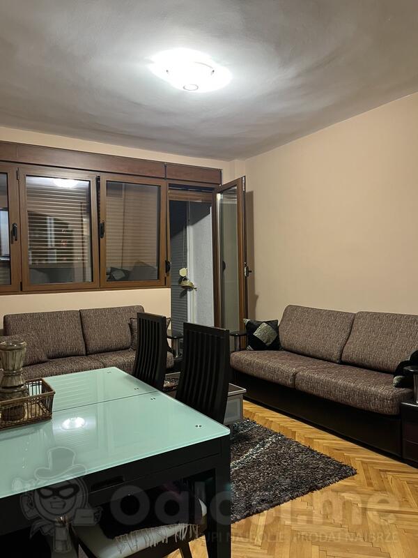 Dvosoban stan 65m2 - Podgorica - Pejton