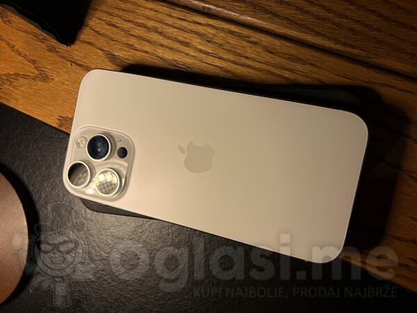 Apple - 16 Pro Max 1 Terabajt
