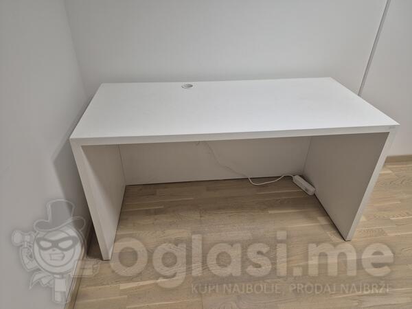 Prodajem 5 stolova 140x65