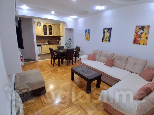 Dvosoban stan 74m2 - Podgorica - Podgorica (uži dio)