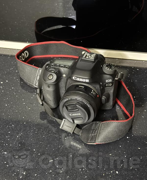 Canon  Fotoaparat