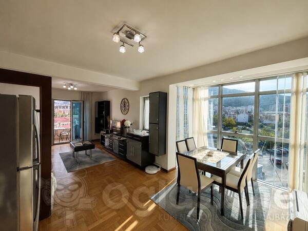 Dvosoban stan 85m2 - Budva - > Okolina grada
